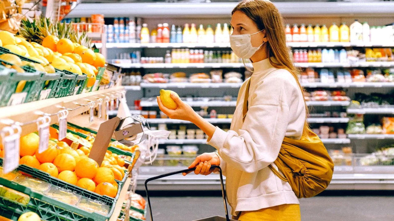 Market et ve tavuk reyonu
